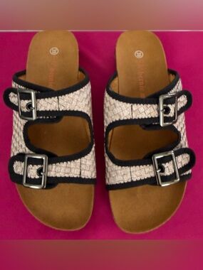 bernie mev. Easy On Velcro Buckle Blush Woven Slip On Sandal EU 39/US 8 NWOT